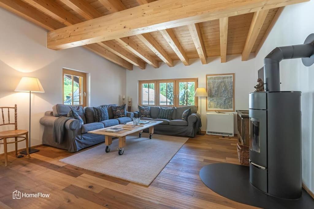 Comfortable Apartment For 4-8 Persons Near Zermatt Täsch Dış mekan fotoğraf